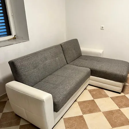Apartma Enej Piran