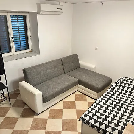Apartment Apartma Enej